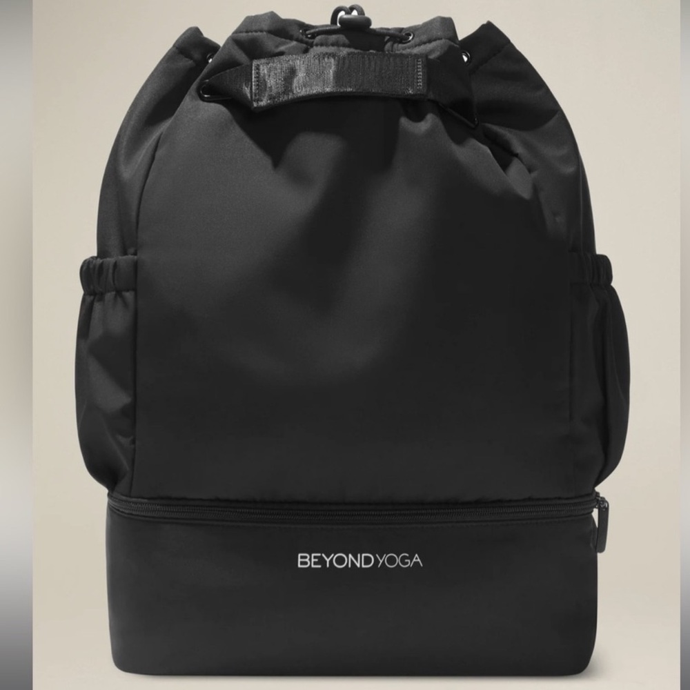 Beyond Yoga Convertible Backpack Tote – Black (NWT)